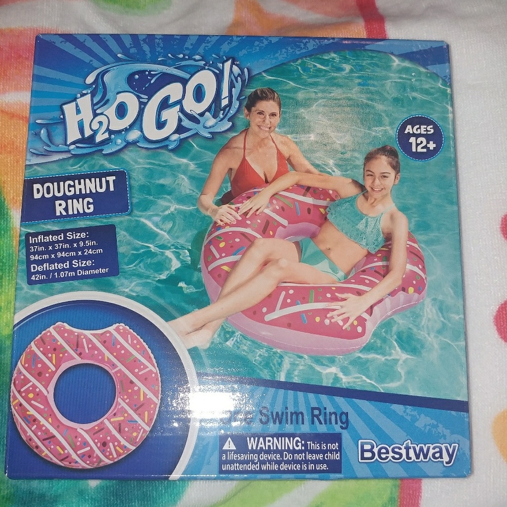🍋NEW strawberry glaze donut pool floaty 🍩